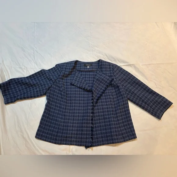 Kasper 2X blue plaid blazer - Picture 2 of 5